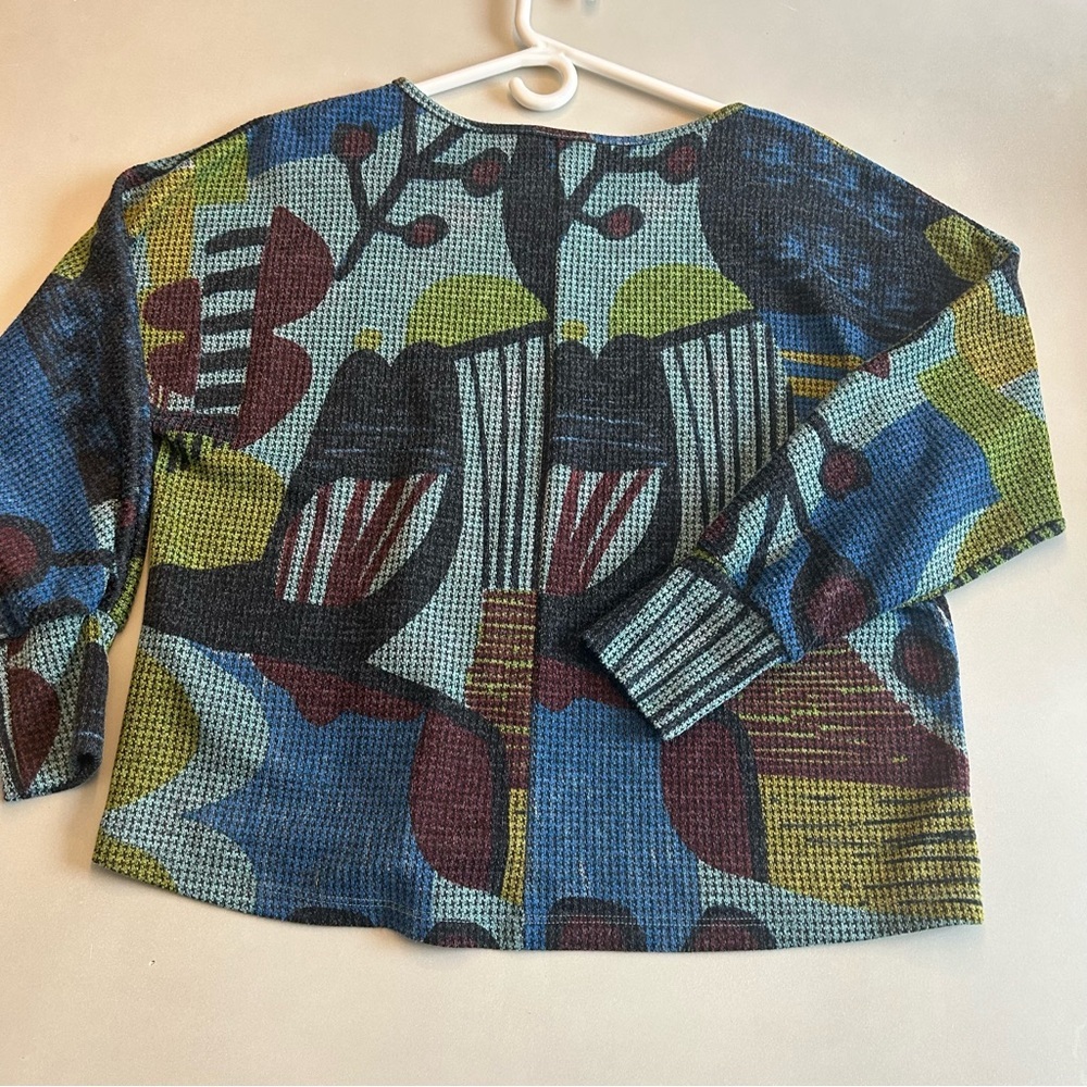 Pure Essence Women's Abstract Multicolor Long Sleeve Top. Size M - Picture 7 of 8